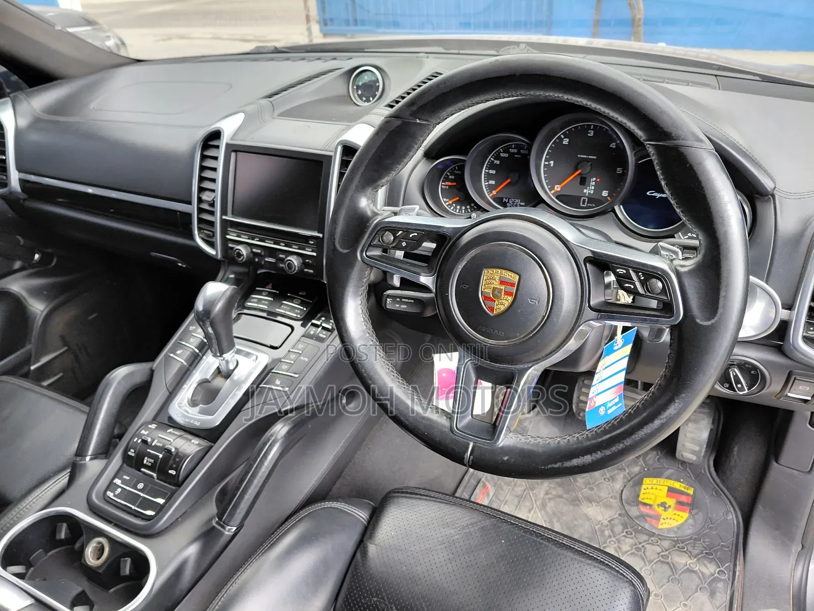 Porsche Cayenne 2016 Gray