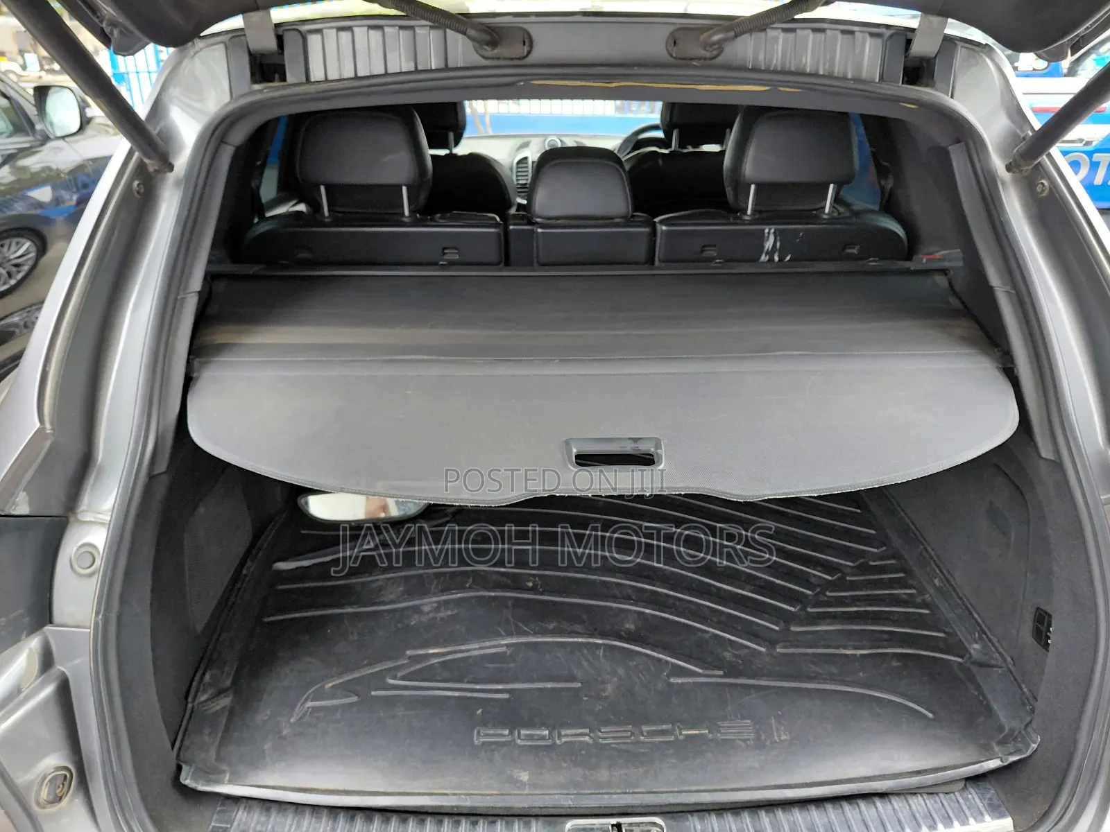 Porsche Cayenne 2016 Gray