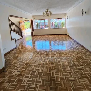 4bdrm Townhouse / Terrace in Kileleshwa for rent