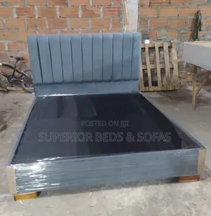 Modern Padded Flat Base Bed