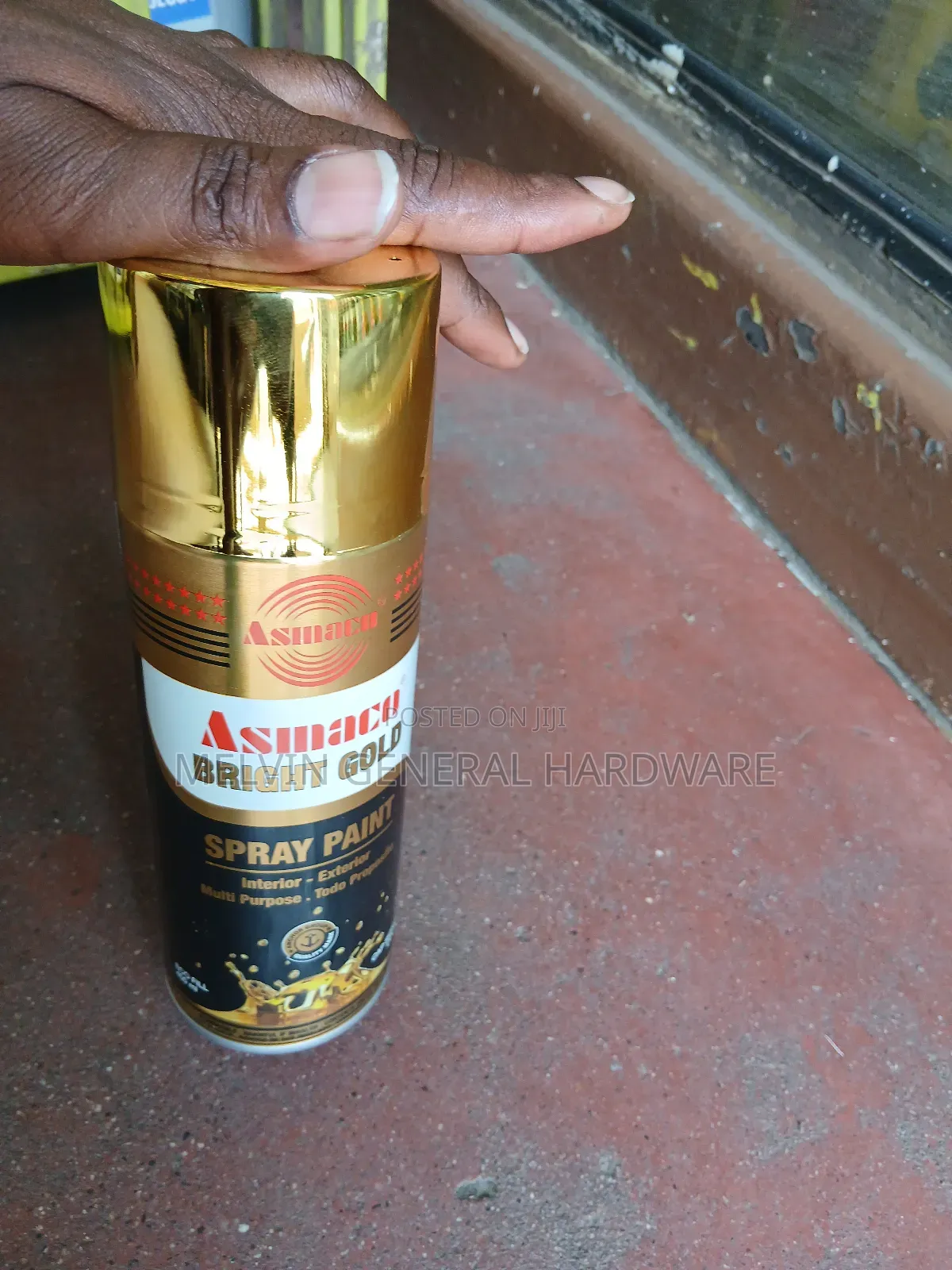 Shiny Gold Spraypaint