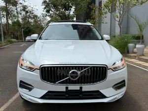 Volvo XC60 2018 White