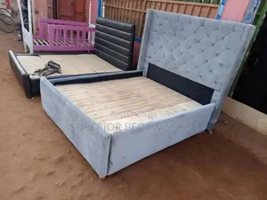 Plush Tufted Bed