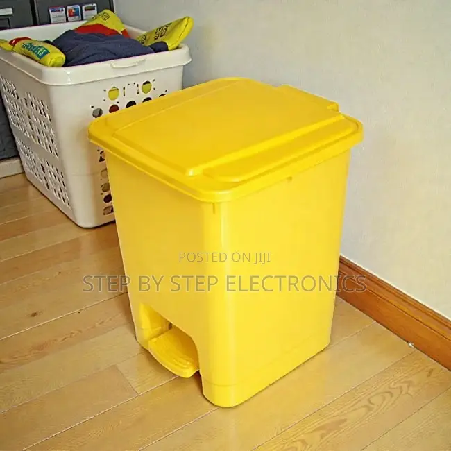 Waste Disposal 30l Hard Plastic Body Step Pedal Garbage Dust Bin