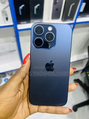 New Apple iPhone 15 Pro 256 GB Black