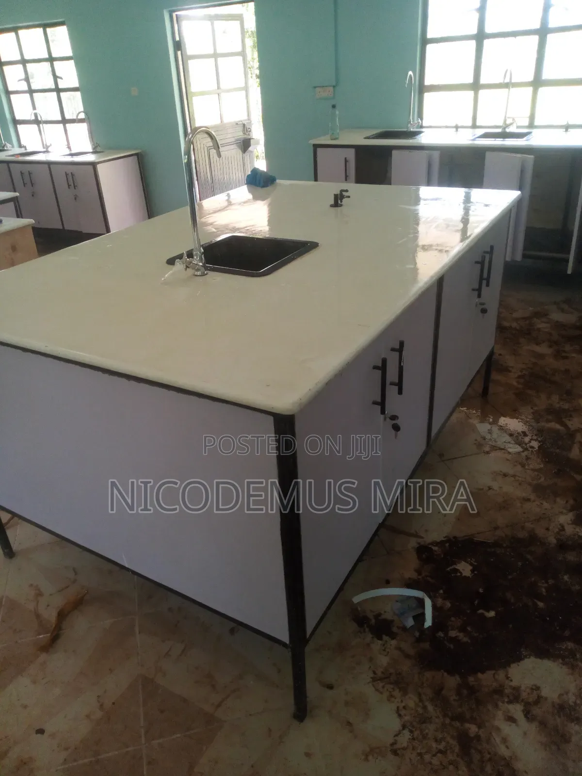 School Lab Portable Table