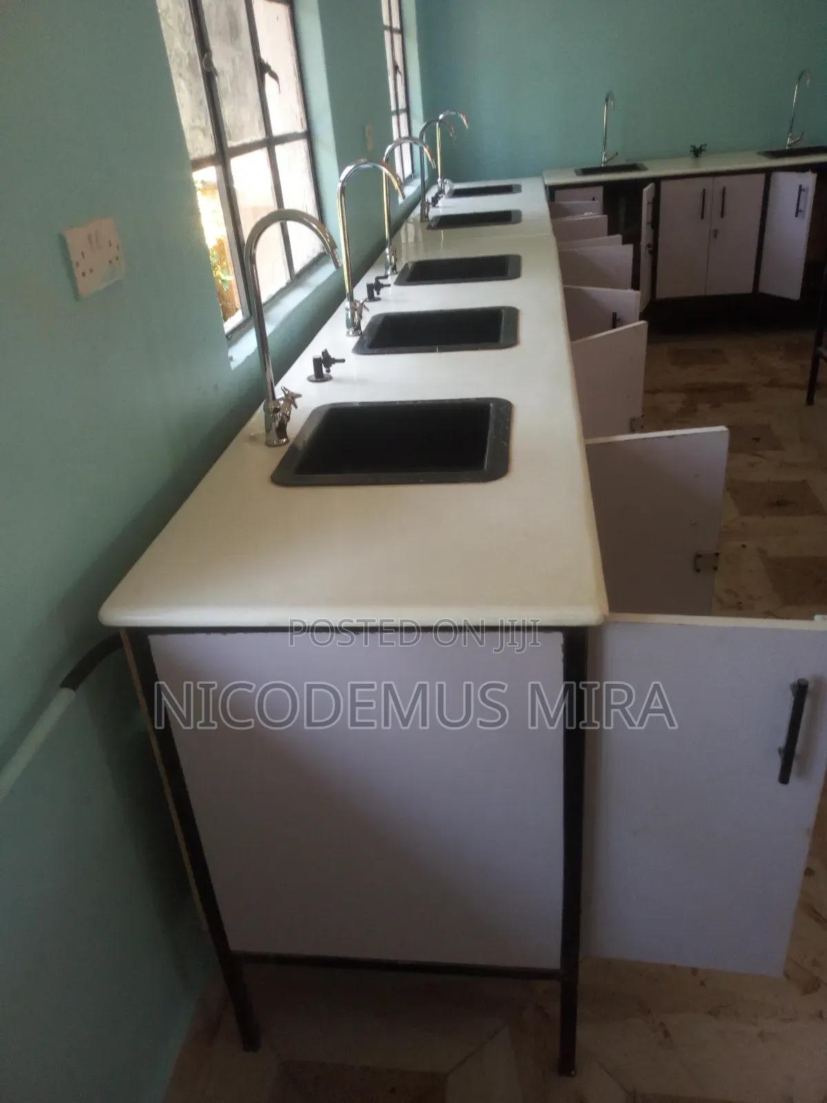 School Lab Portable Table