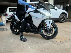 New CFMoto 650GT 2023 White