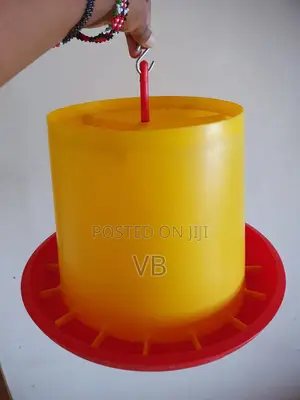 7 KGS Durable Plastic Yellow Chicken Feeders