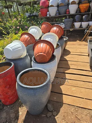 Plastic Flowerpots Flower Vases