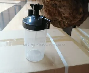 Concentrator Humidifier Bottle