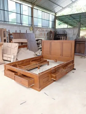 Solid Wood Storage Bed Size 5 by 6