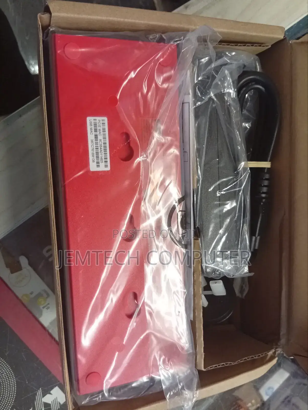 Lenovo Thinkpad Universal Thunderbolt 4 Dock 40b00135cn