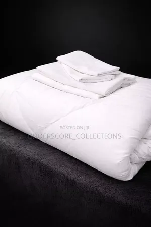 White Striped Duvet Set