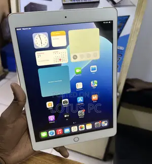 Apple iPad 10.2 (2019) 32 GB Pink