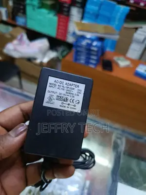 15v 2a Power Supply Charger (Input Ac 100v-240v, Output Dc 15 Volt 2 A