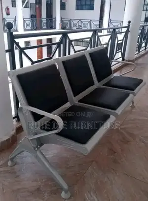 Black Heavy Duty Office Link Chair