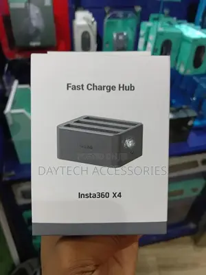 Insta360 Fast Charge Hub for X4