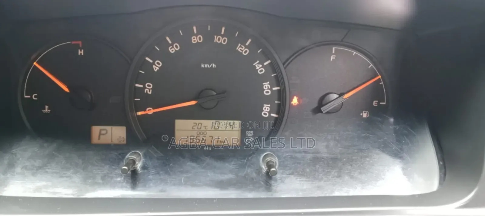 Toyota HiAce 2017 Silver