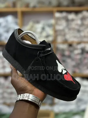Stüssy X Clarks Originals Wallabee in Black Suede With The