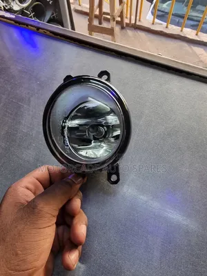 Toyota Vitz,Fielder,Premio,Zre,Wish,Probox,,Noah,Mark X Fog Lights
