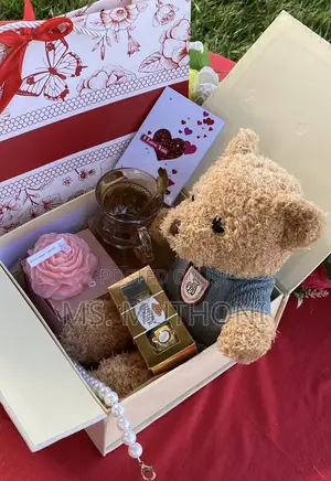  Teddy Bear Valentines Ladies Gift Set