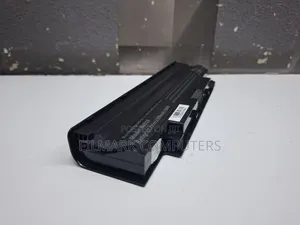Dell Inspiron N5050 Battery Replacement