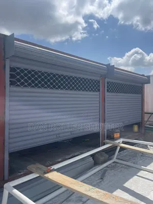 Manual Roller Shutter Door – Best for Shops