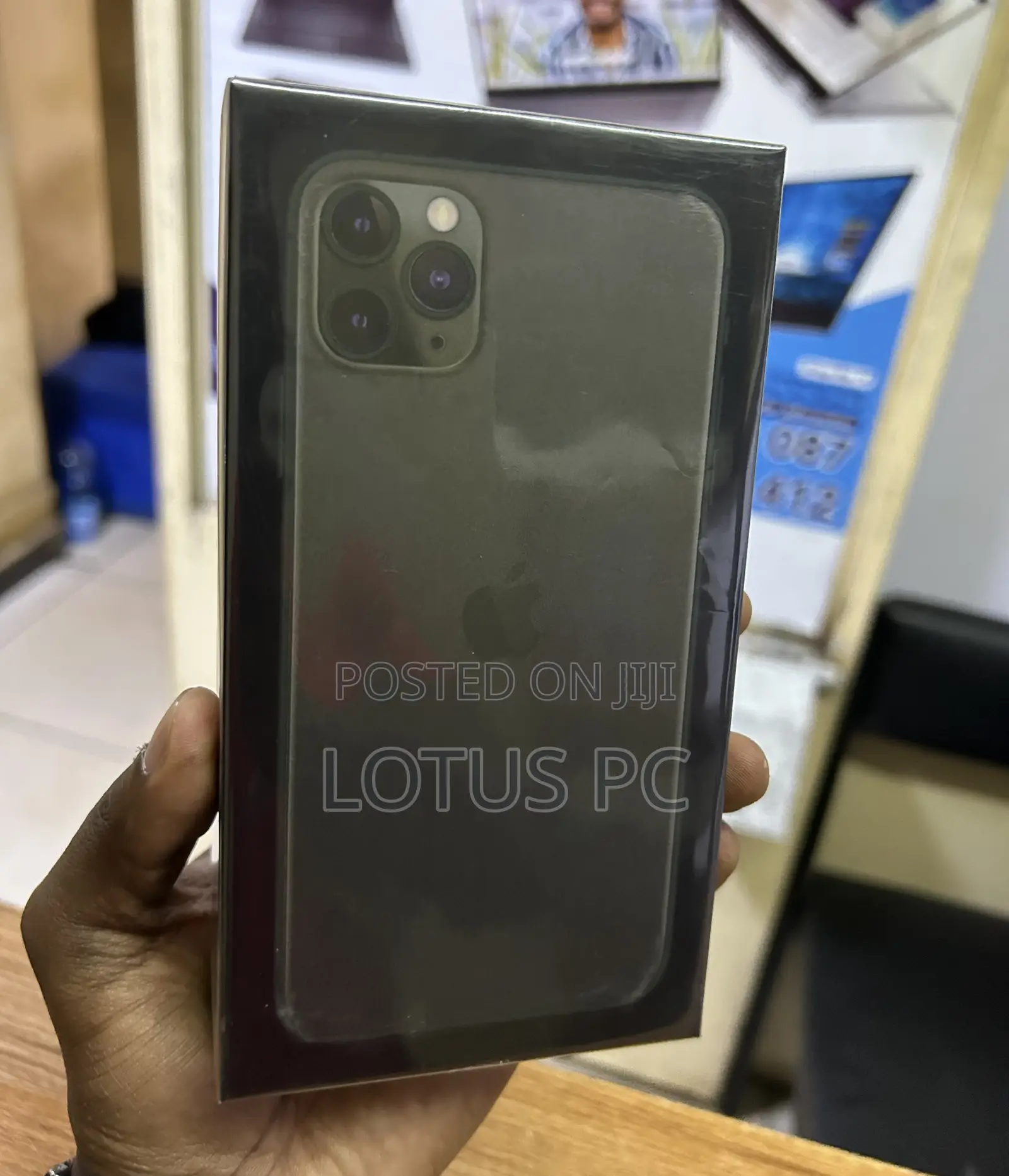 New Apple iPhone 11 Pro Max 256 GB Gray