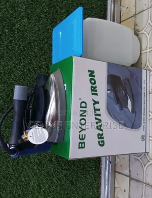 Gravity Steam Iron Box