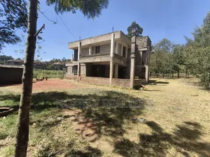 4bdrm Maisonette in Kerarapon Drive, for sale