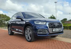 Audi Q5 2018 Blue