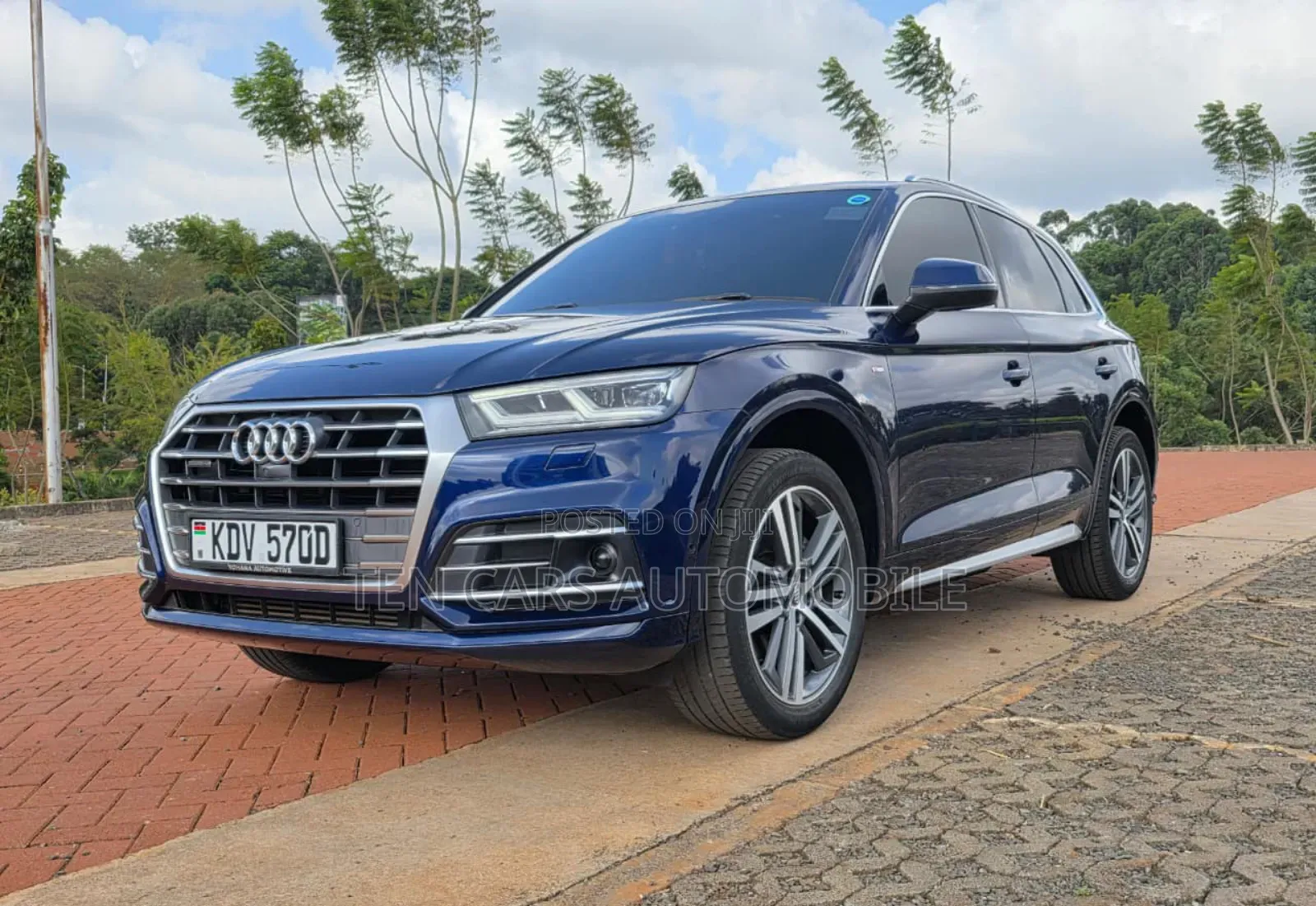 Audi Q5 2018 Blue