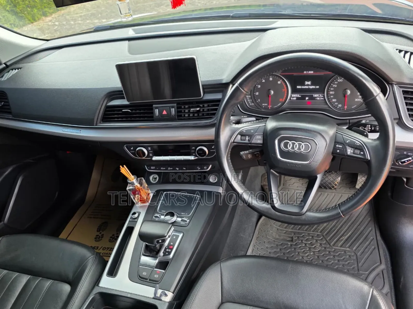 Audi Q5 2018 Blue