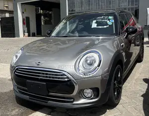 Mini Clubman 2019 Gray