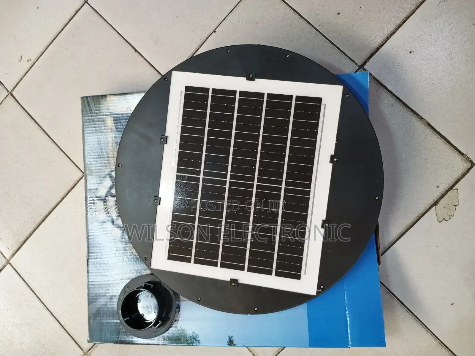 Compound Outdoor Solar Lights. Ufo 360 Light