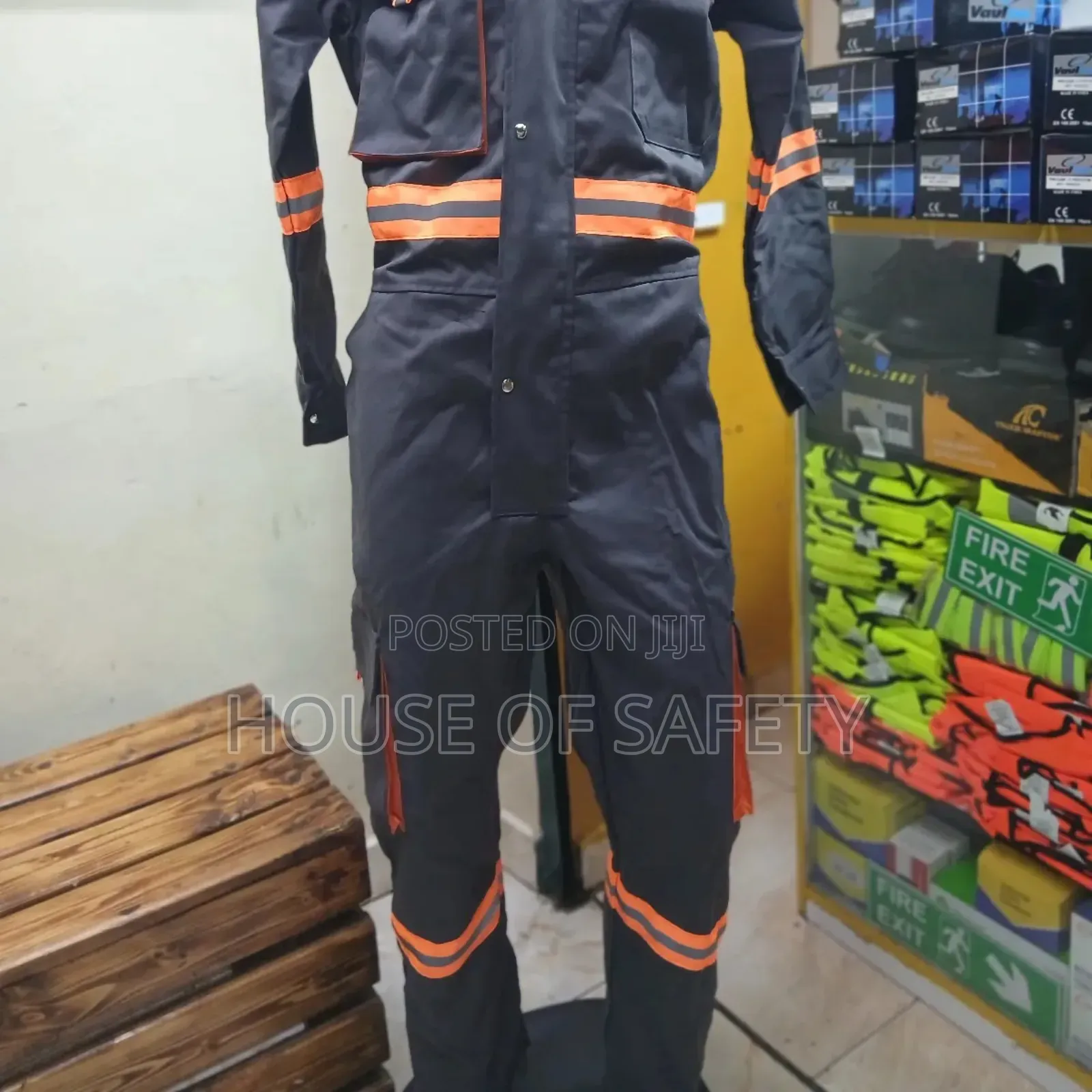 Understand Working Risk Wear Correct Workwear