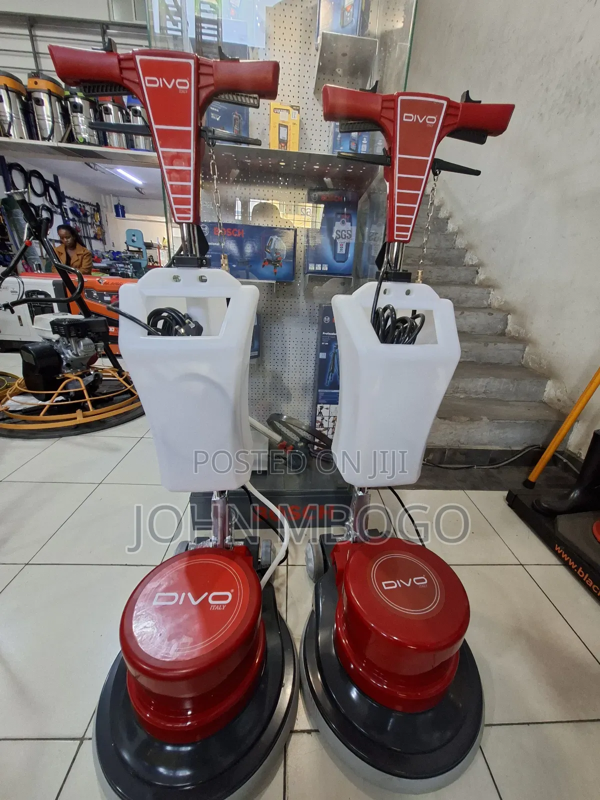 Floor Scrubber /Carpet Cleaner .