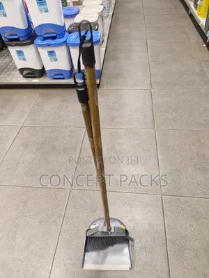Stand Up Dust Pan + Brush Set