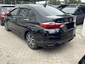 Honda Grace 1.5 Hybrid AWD 2020 Black