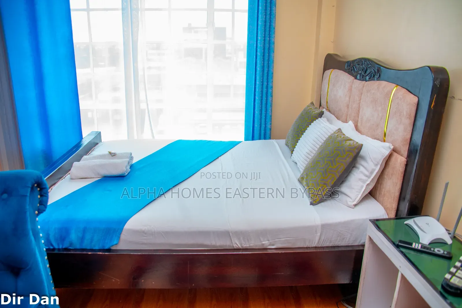 Chic Spacious Studio Along Eastern Bypass – Book Now
