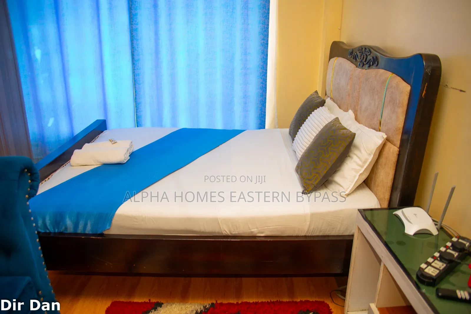 Chic Spacious Studio Along Eastern Bypass – Book Now