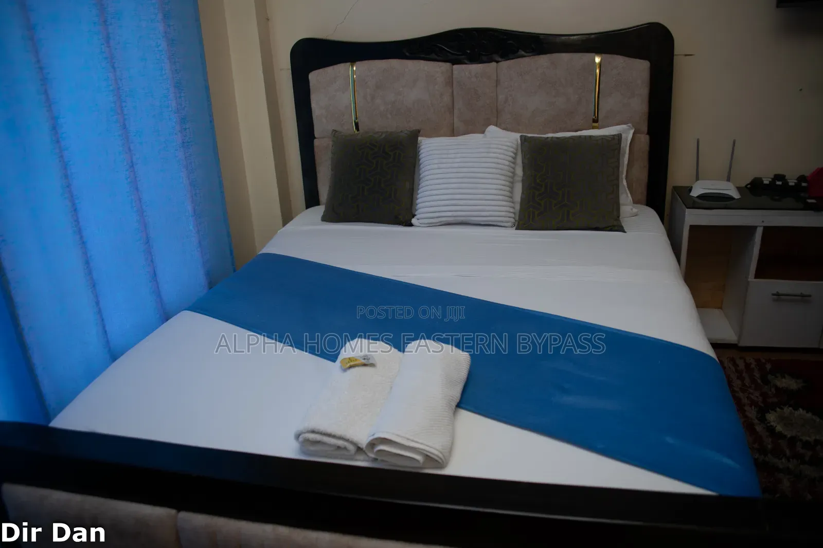Chic Spacious Studio Along Eastern Bypass – Book Now