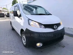 Nissan NV200 2018 White