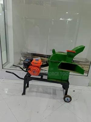 Complete Silage Chopper/Chaffcutter With Engine
