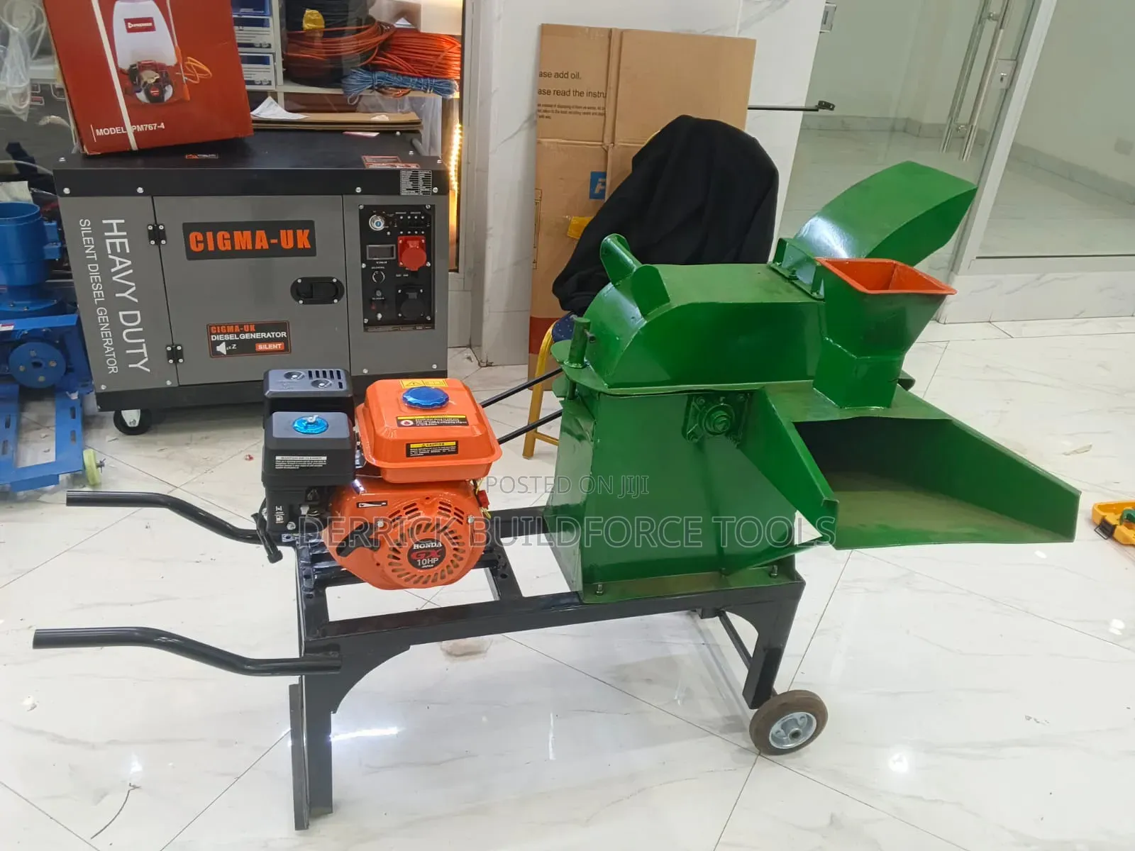 Complete Silage Chopper/Chaffcutter With Engine
