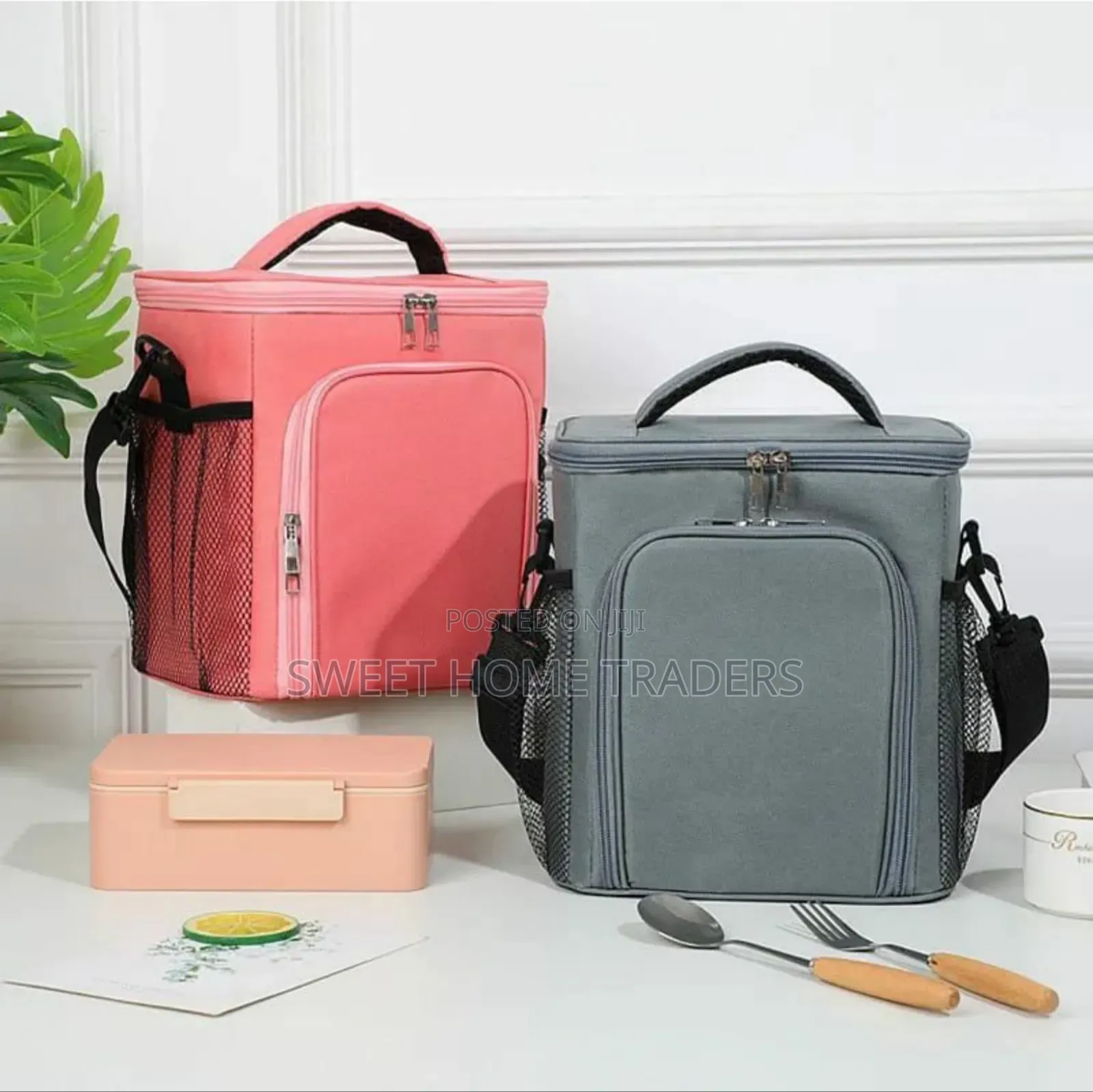 *Premium 2 Layer Insulated Lunch Bag