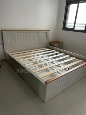 Two-Tone Slatted Panel Bed Size 5 by 6