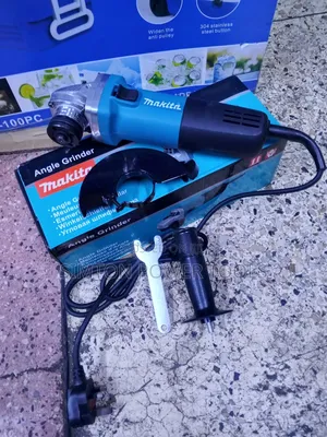 Quality Makita 4.5" Angle Grinder