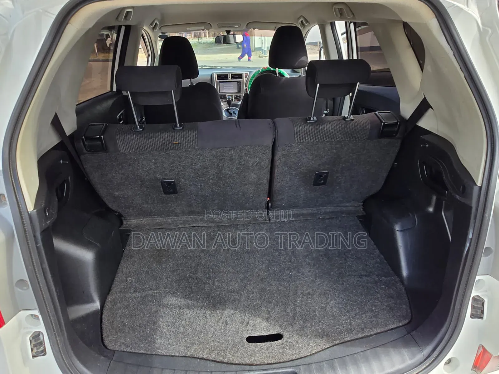 Toyota Ractis 2012 White